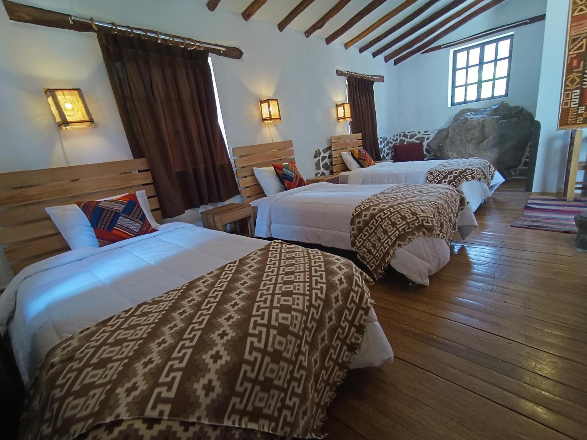 Tika Bungalows Hotel 奥兰太坦波 外观 照片