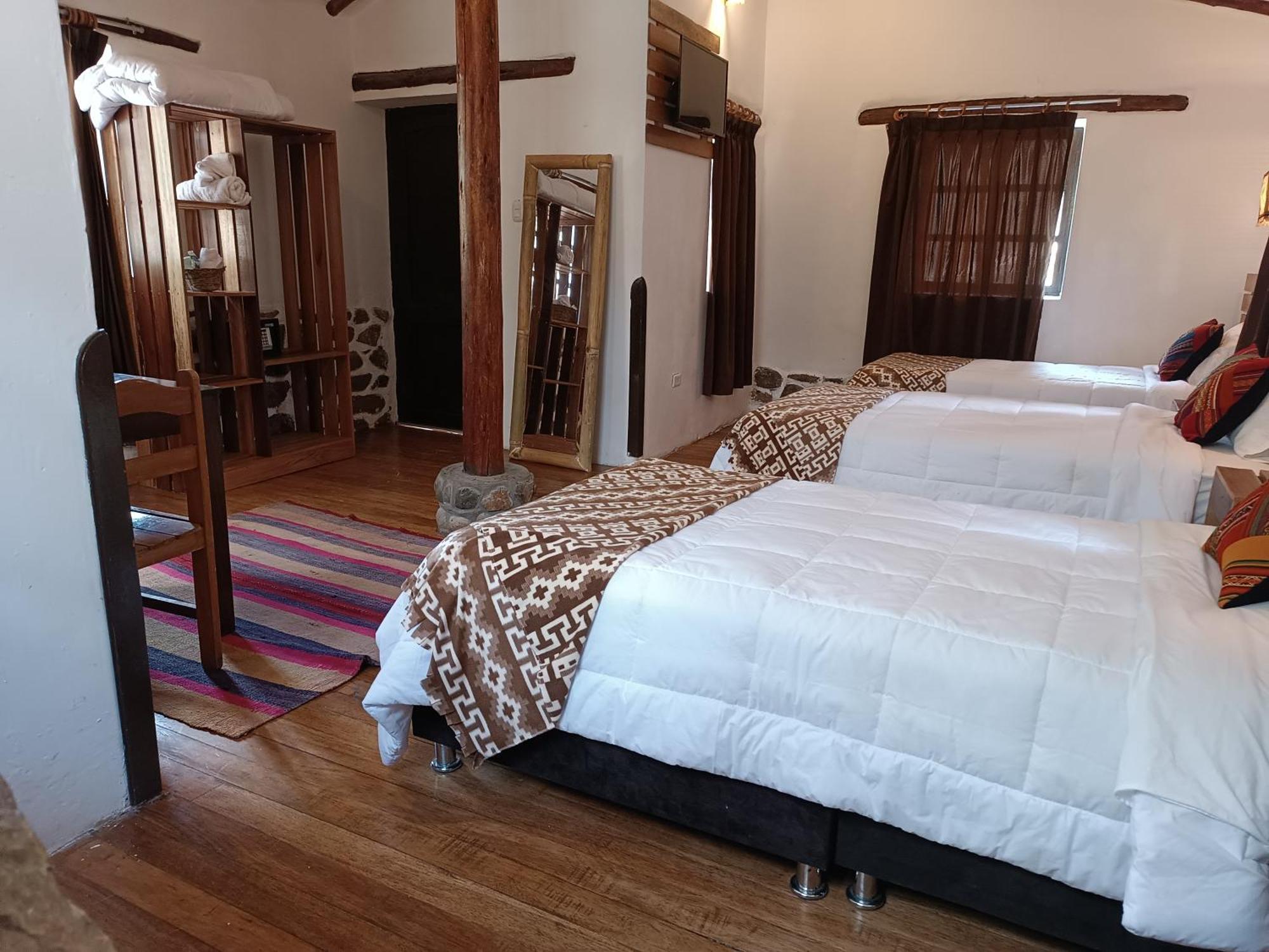 Tika Bungalows Hotel 奥兰太坦波 外观 照片